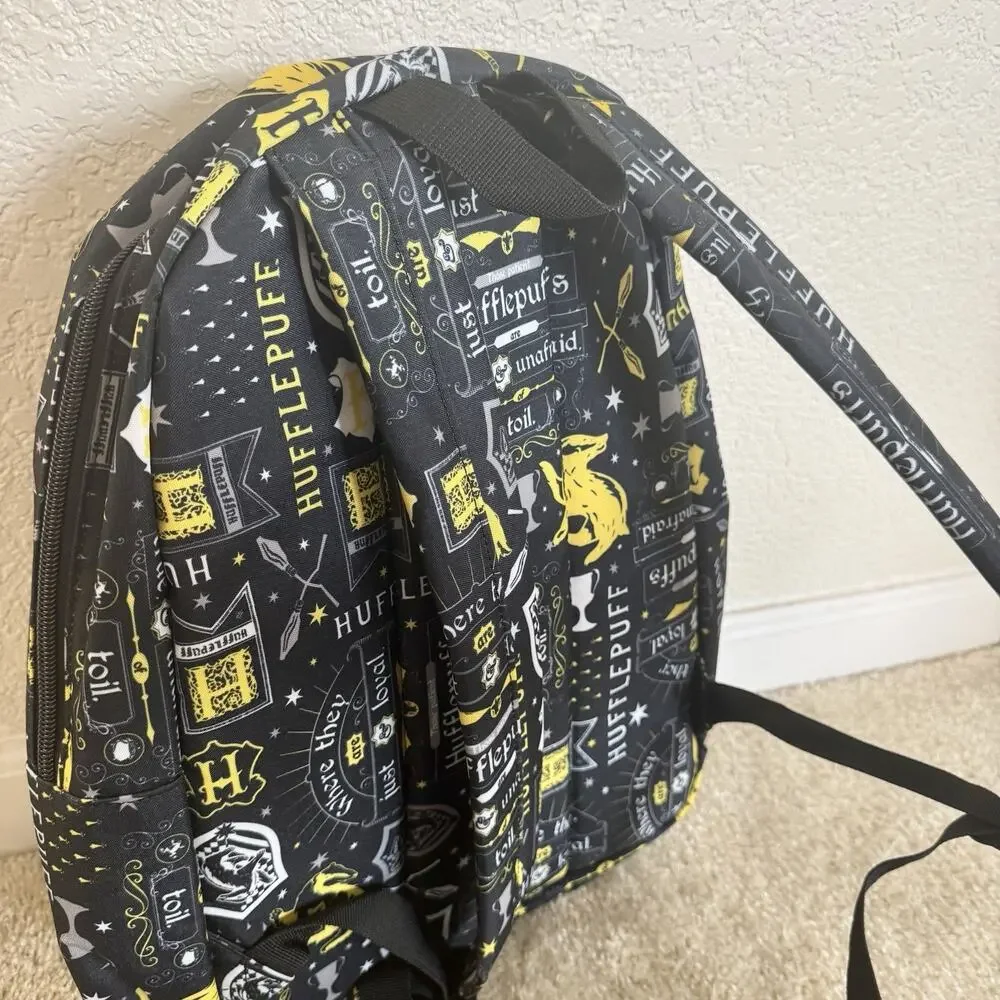Harry Potter Hufflepuff Backpack Black Yellow Hogwarts House Laptop Bag NWOT